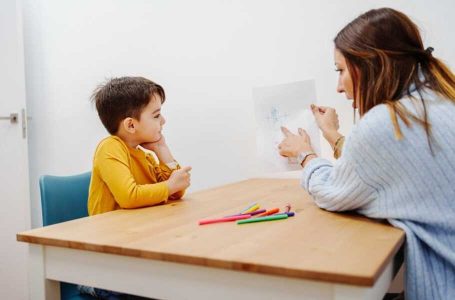 آموزش مفاهیم به کودکان اوتیسم
