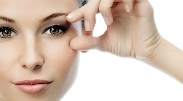  کرم آبرسان برای رفع چین و چروک؛ راهی برای جوانسازی