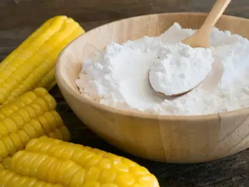 پودر نشاسته ذرت در آشپزی و صنعت: چرا این ماده محبوب است؟