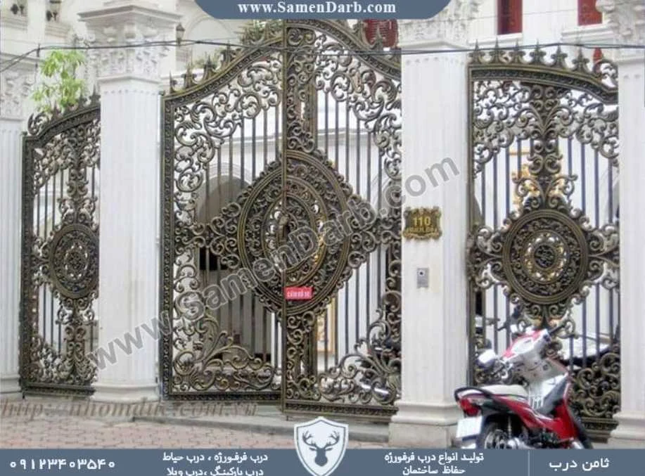ثامن درب؛ درب پارکینگ با طراحی مستحکم و زیبا برای امنیت بیشتر منزل شما