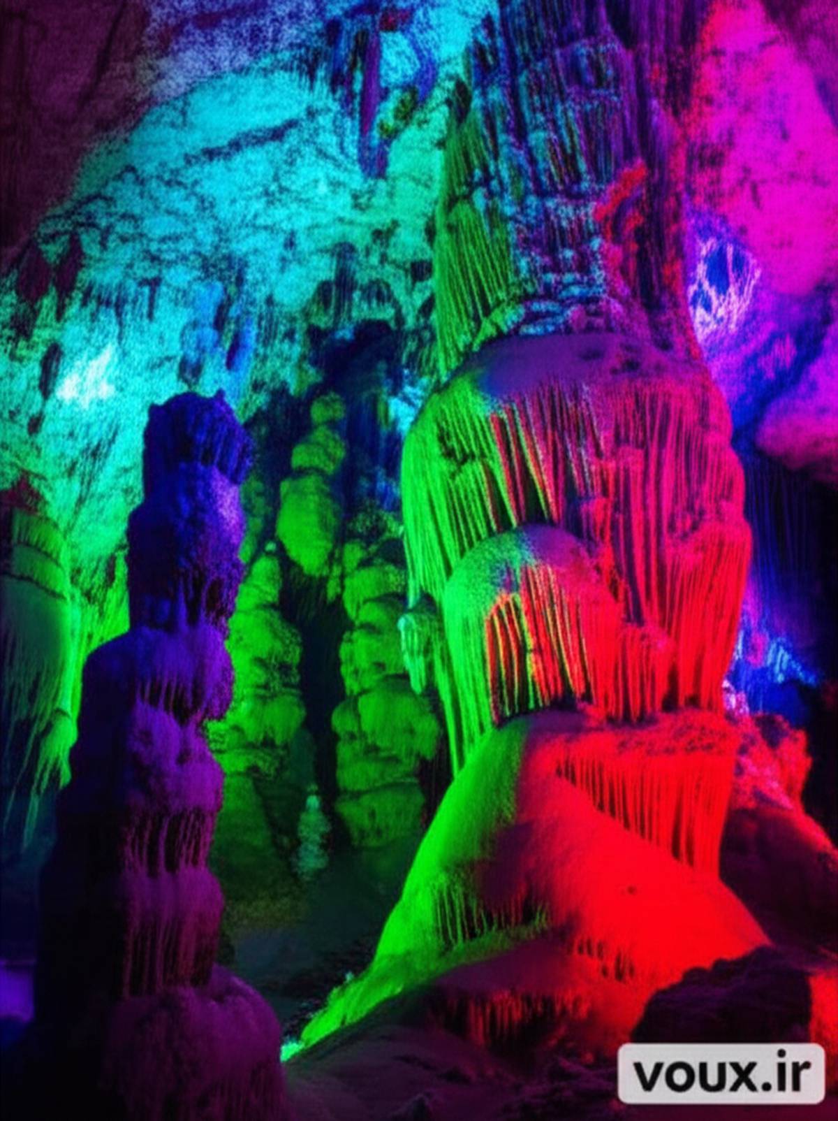 غار رید فلوت چین Reed Flute Cave