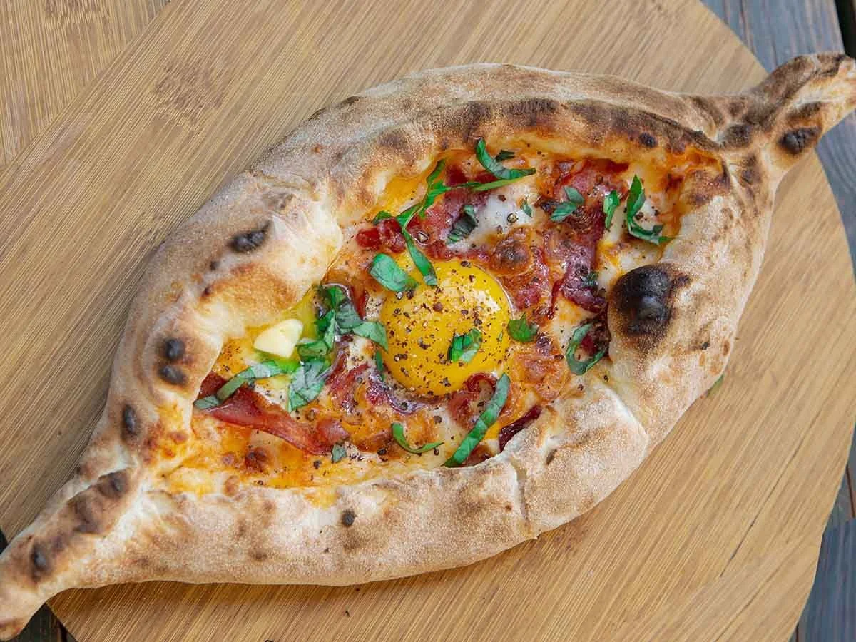 غذای ملی گرجستان: خاچاپوری | معرفی انواع + طرز تهیه آسان