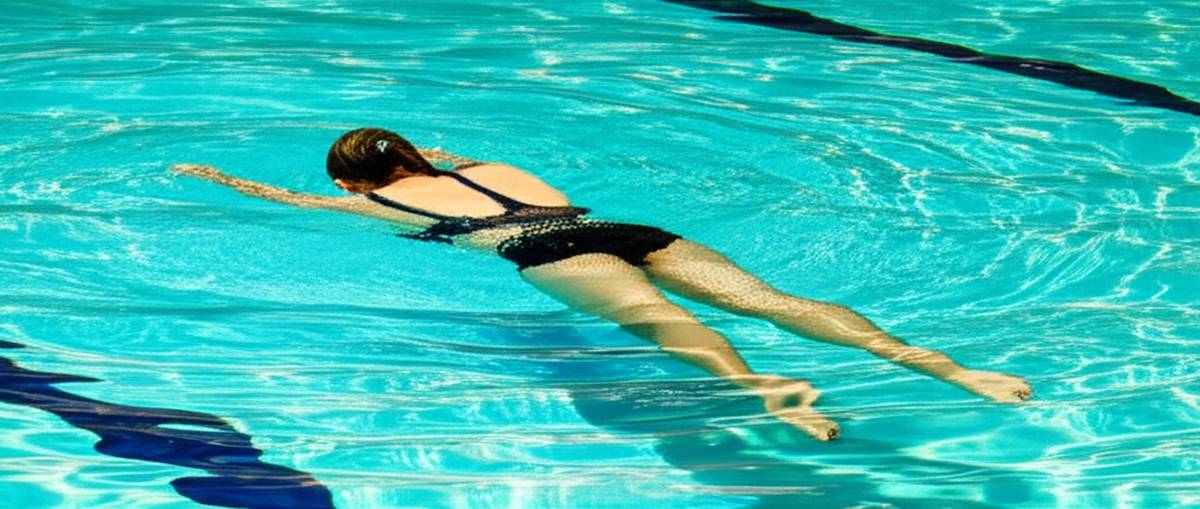 خلاصه کتاب رویکرد تمرینات آبی سازگارانه | نکات کلیدی